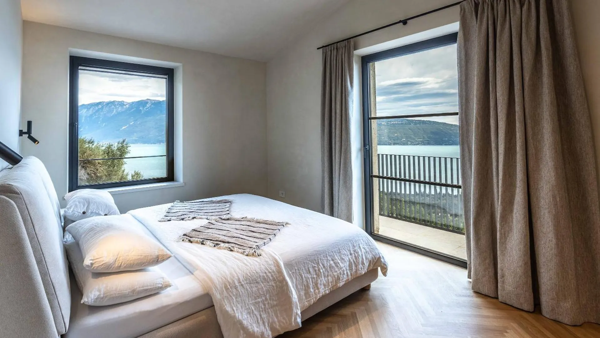 Villa Engardina Toscolano Maderno 0*,  Italy